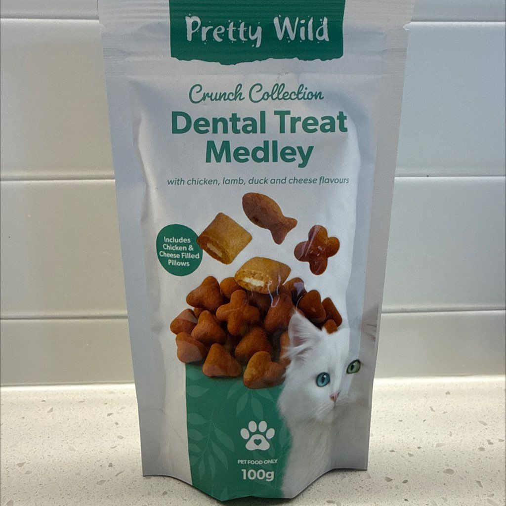 Pretty Wild Crunch Collection Dental Treat Medley