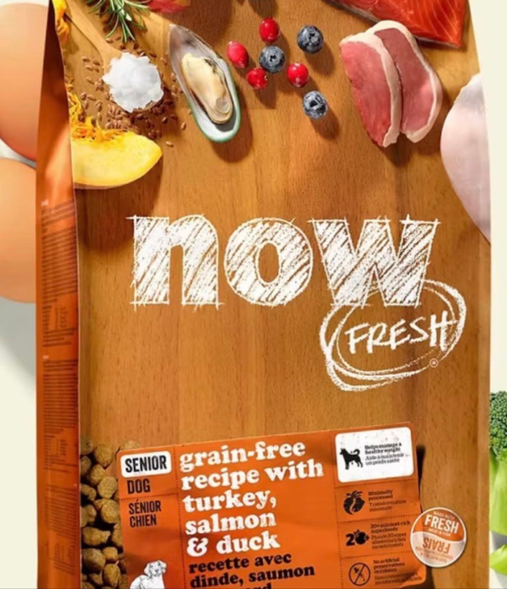NOW FRESH Senior Dog Grain-Free Recipe with Turkey, Salmon & Duck