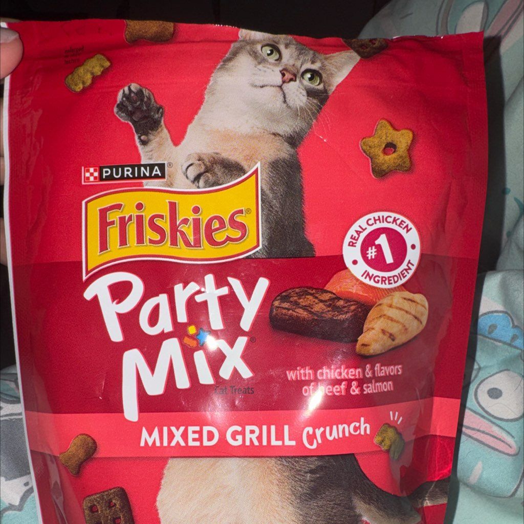 Purina Friskies Party Mix Mixed Grill Crunch
