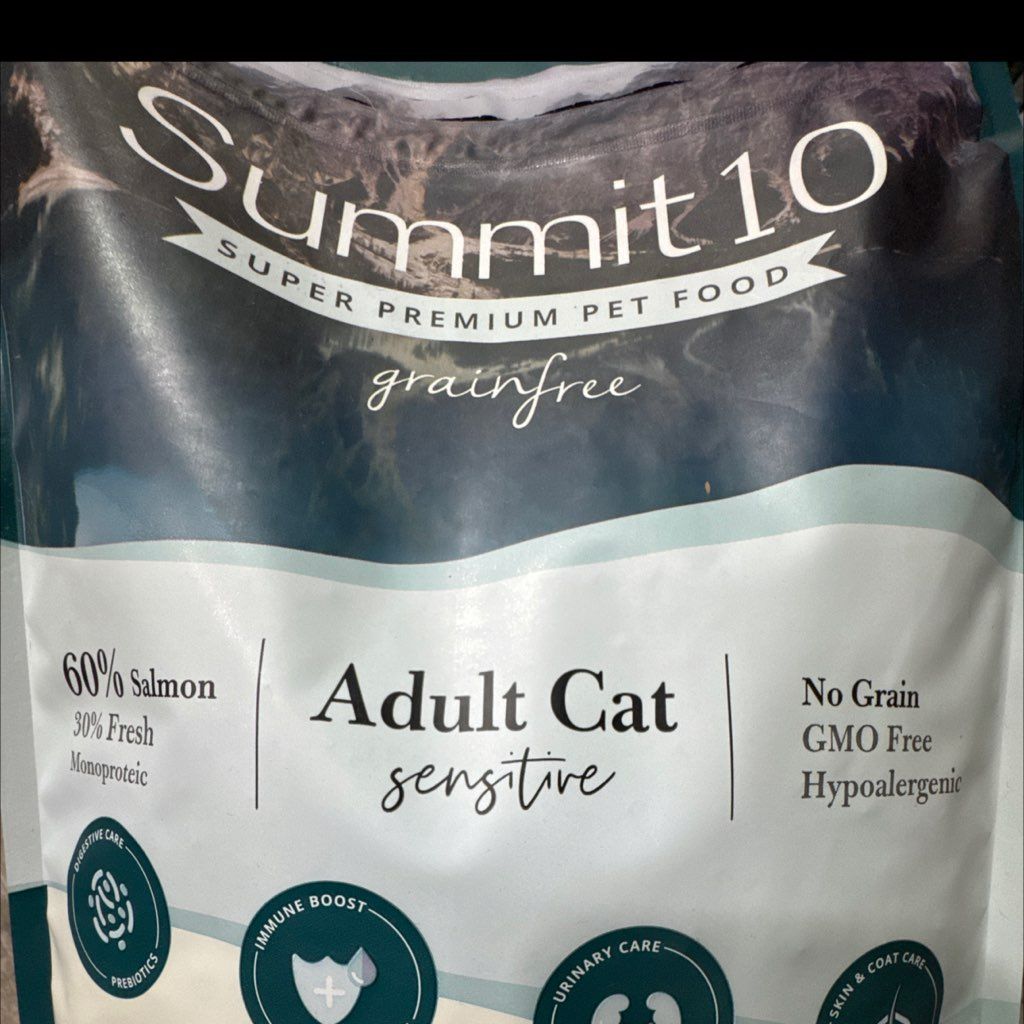 Summit10 Adult Cat Sensitive