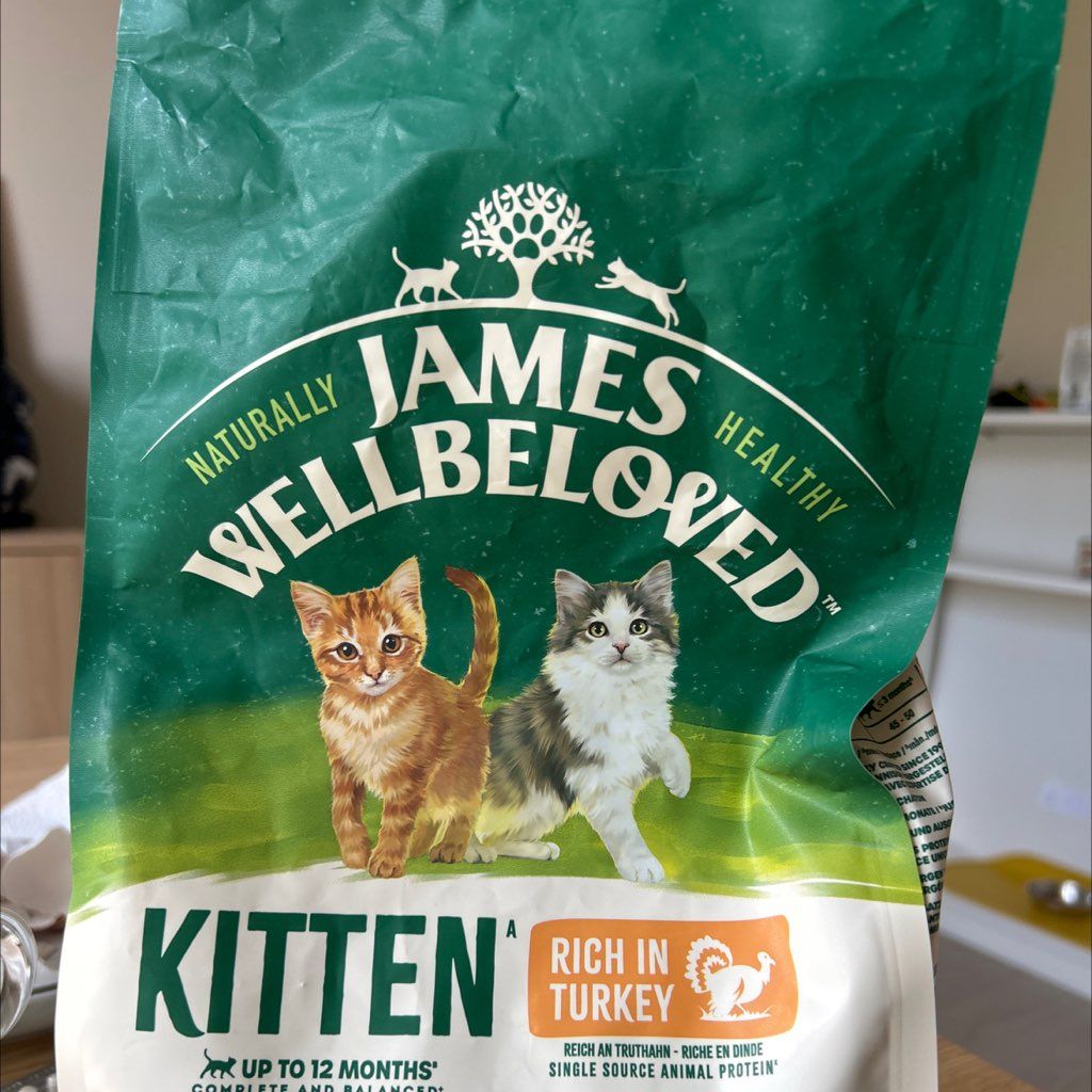 James Wellbeloved Kitten Rich in Turkey